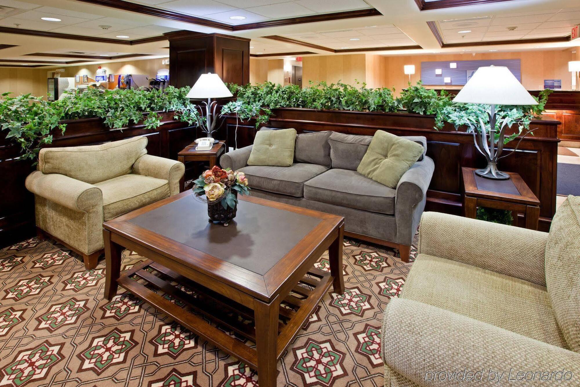 Holiday Inn Express Lebanon By Ihg Εξωτερικό φωτογραφία